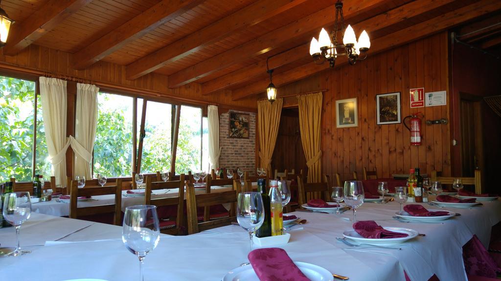 Hostal El Peregrino La Portela de Valcarce Kültér fotó