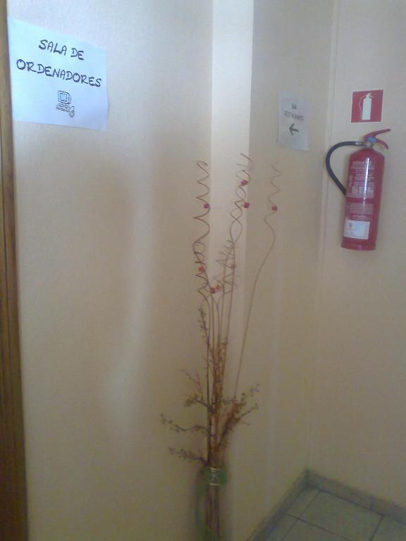 Hostal El Peregrino La Portela de Valcarce Kültér fotó