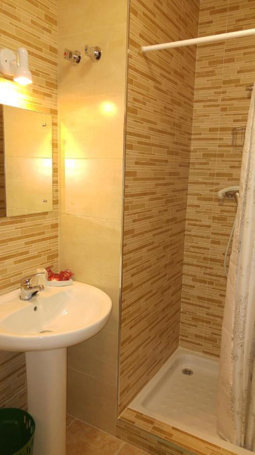 Hostal El Peregrino La Portela de Valcarce Kültér fotó