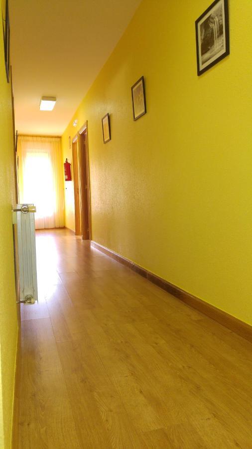 Hostal El Peregrino La Portela de Valcarce Kültér fotó